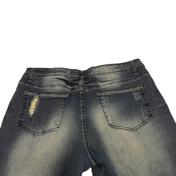 NWOT! Revolt Dark Denim Distressed Straight Leg Jeans, Juniors 15 - Picture 5 of 7